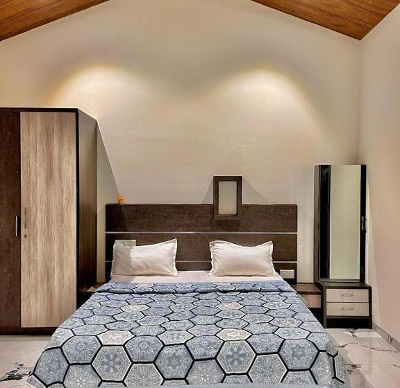 Номер Стандарт Вид на Горы, Tara S Hill Resort