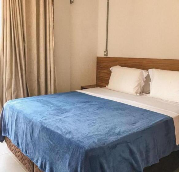 Апартаменты 2 Спальни, Apartamento Com Garagem No Centro De Guaramiranga