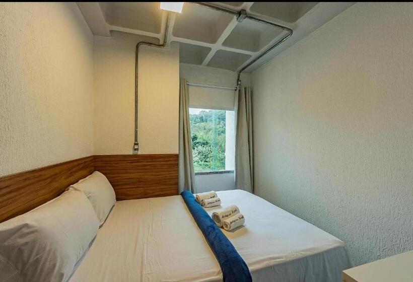 Апартаменты 2 Спальни, Apartamento Com Garagem No Centro De Guaramiranga