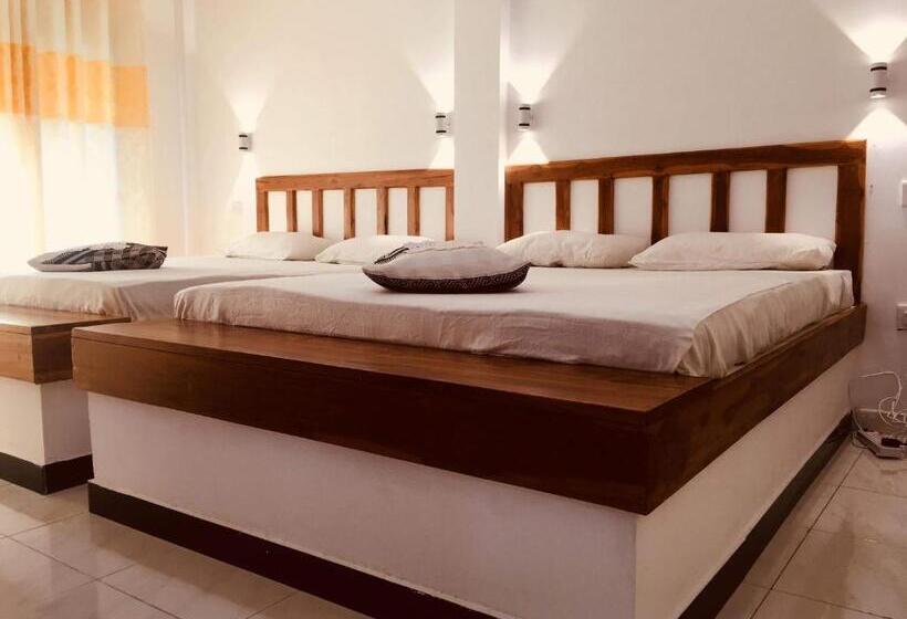 Семейный Номер, A4 Villas Udawalawe