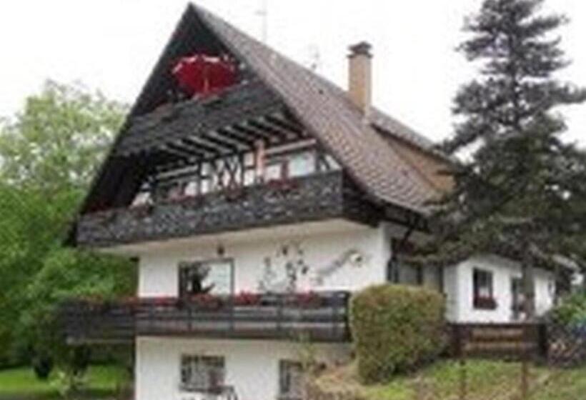 4인용 스탠다드 룸, Pension Haus Monika