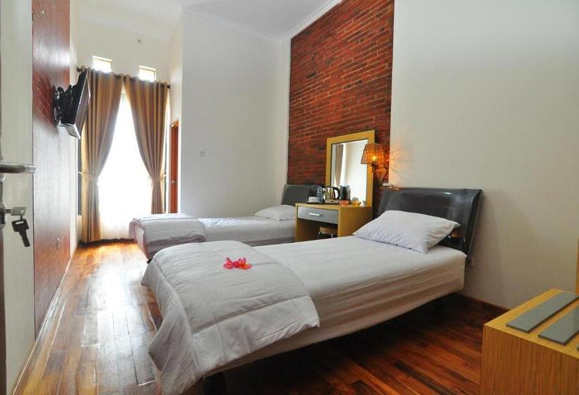 标准间, Bata Merah Guesthouse Batu