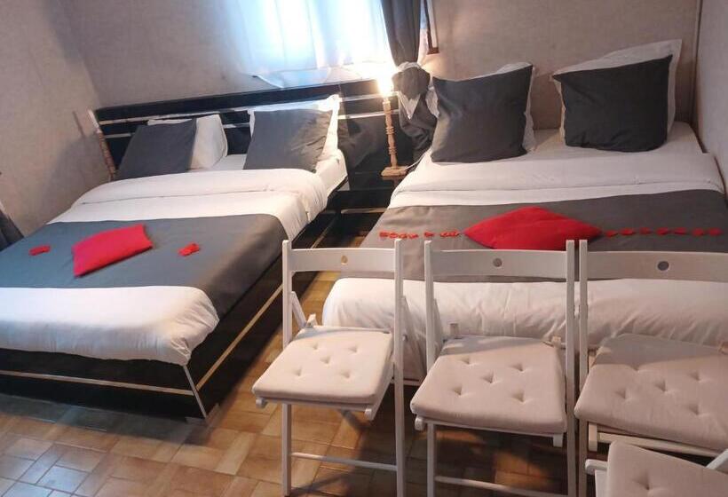 Четырехместный Номер Стандарт, Paradis Chambres D Hôtes Proche Paris   Aéroport Charles De Gaulle Airport   Parc Des Exposition Vil