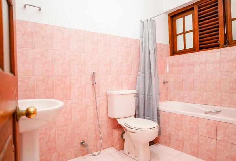 Семейный Номер Deluxe, The Anam Hotel   Wellawatte