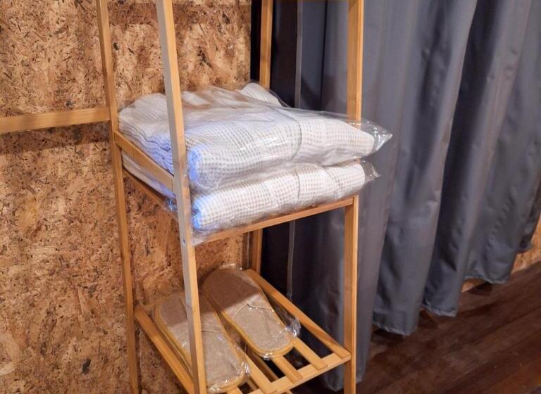 Номер Стандарт Совместная Ванная, Sunzi Boutique Hostel : ซันซิ บูทีค โฮสเทล