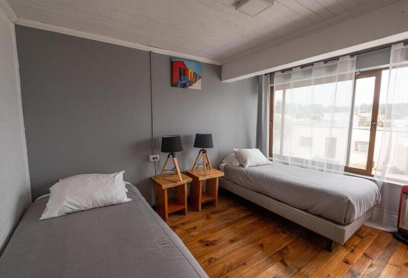 Standard room with outdoor bath, Löf Hostal
