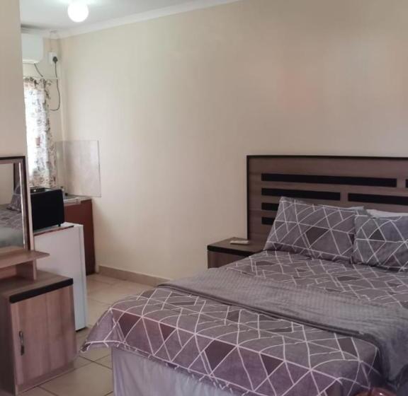 Номер Economy, Ngisaphila Guesthouse