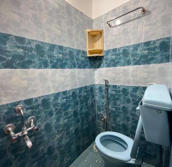 Номер Стандарт Трехместный, T2 By Livelehood Habitat
