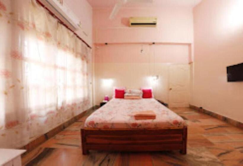 豪华房间, Trinity Villa Dimapur
