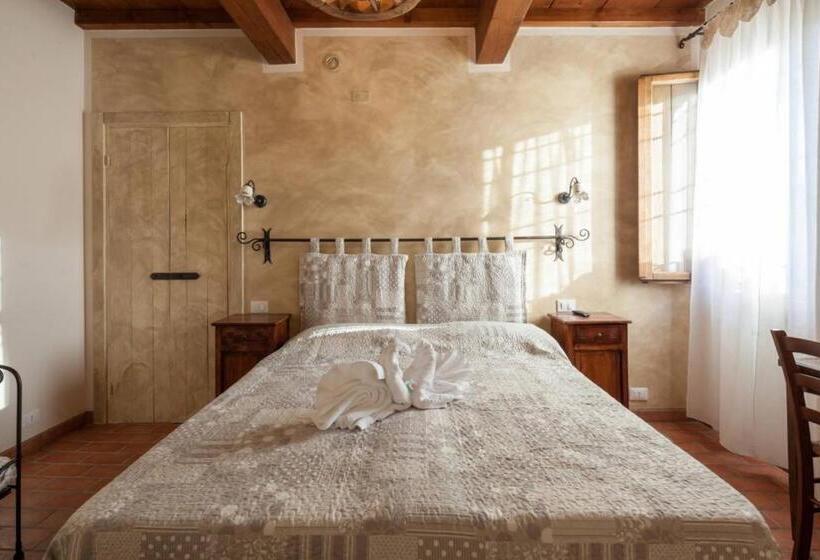 Номер Стандарт, La Casa Delle Rondini