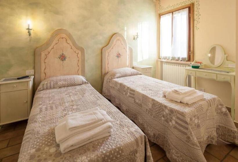 Номер Стандарт Совместная Ванная, La Casa Delle Rondini