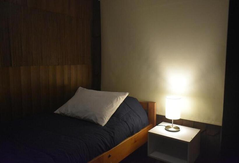 이코노미 싱글 룸, Estación Hostel