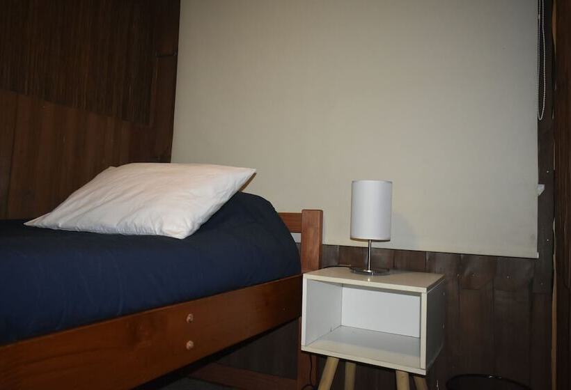 이코노미 싱글 룸, Estación Hostel