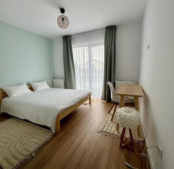 Номер Deluxe, Epic Vila Brașov, Cristian