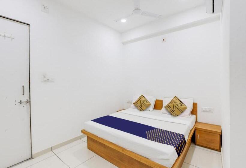 三人经典房间, Spot On Hotel Swagat