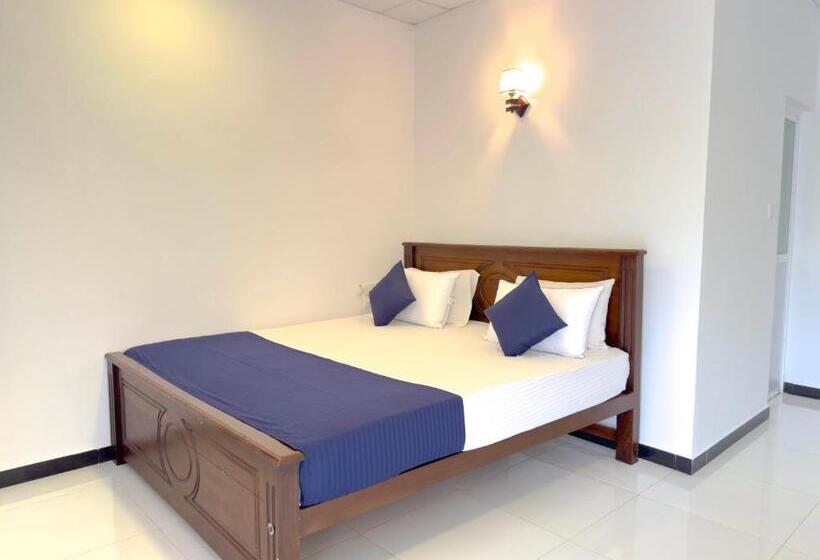 Номер Стандарт с Балконом, Dream Paradise   Weligama