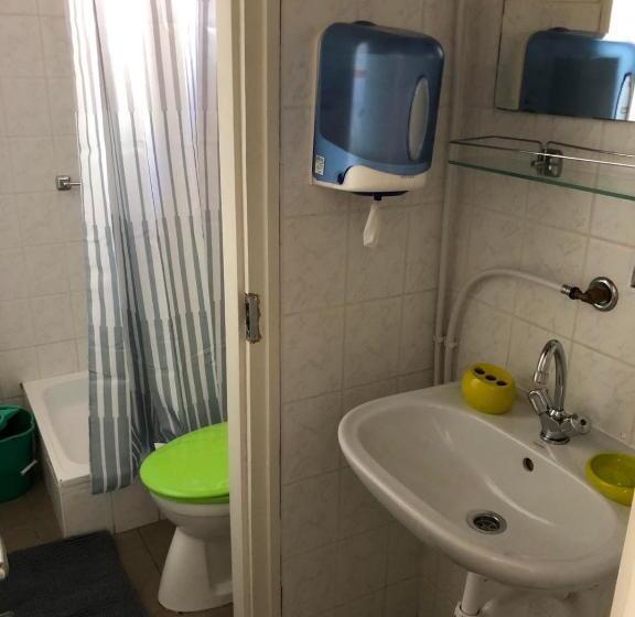 Апартаменты 1 Спальня Нижний Этаж, Beach Hostel Balatonboglár