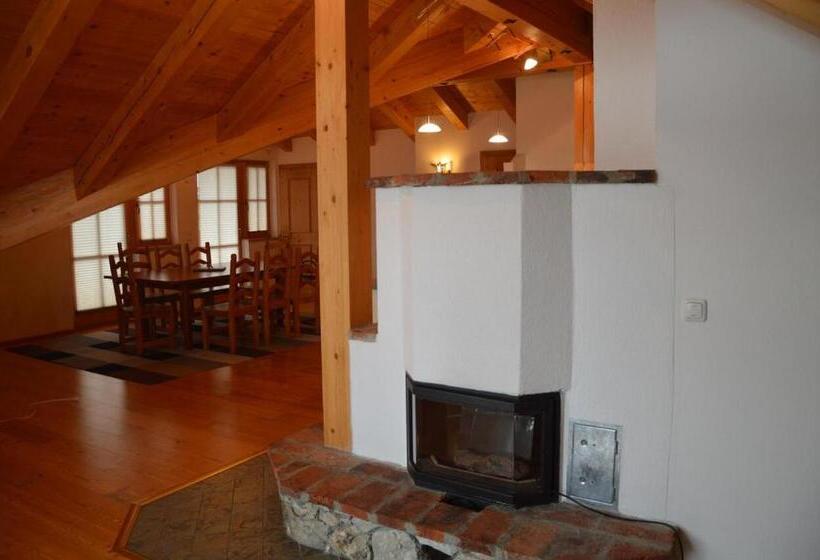 Апартаменты Пентхаус 1 Спальня, Chalet Elfriede