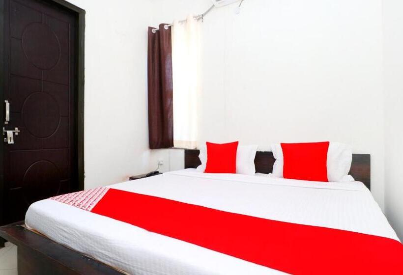 Трехместный Номер Классика, Oyo Hotel Chanderlok