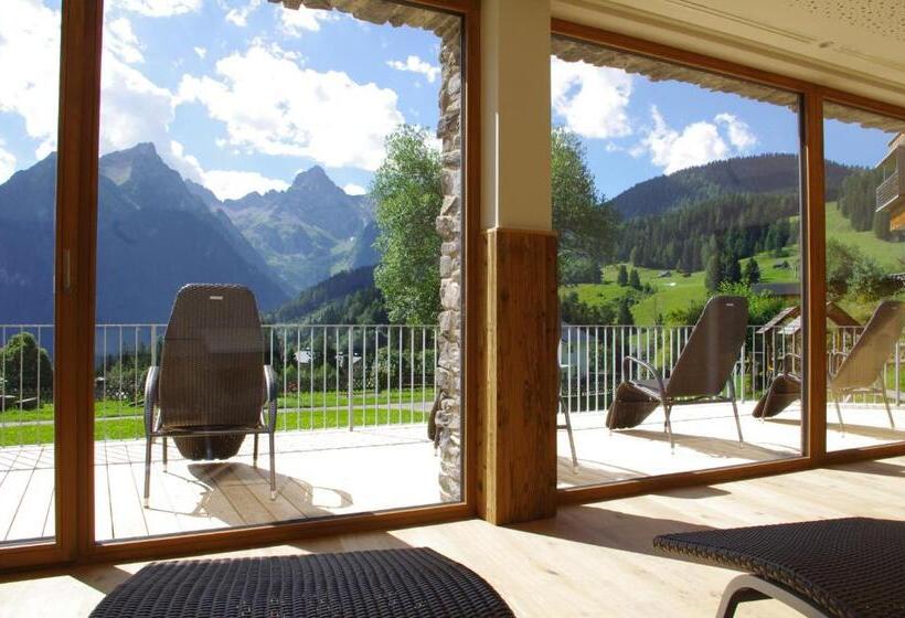 Номер Стандарт с Балконом, Burtschahof