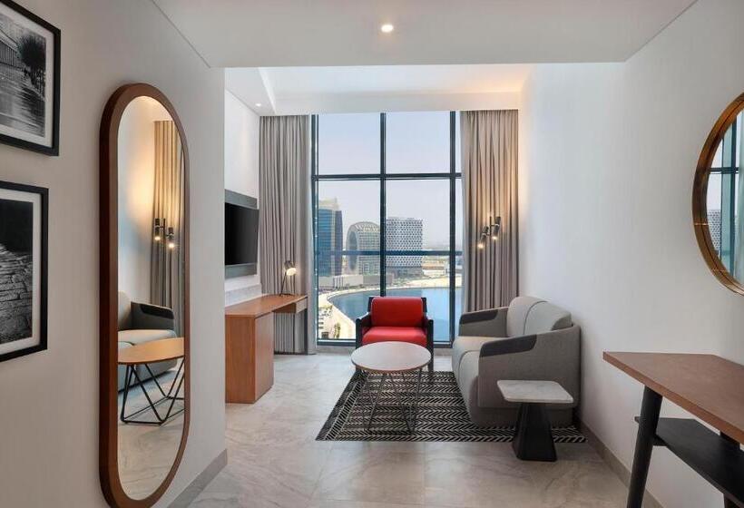行政套房, The First Collection Waterfront Dubai