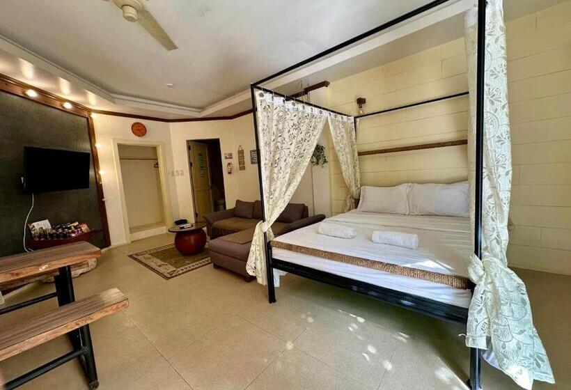 Номер Deluxe Вид на Море, Castle View Hotel Samal