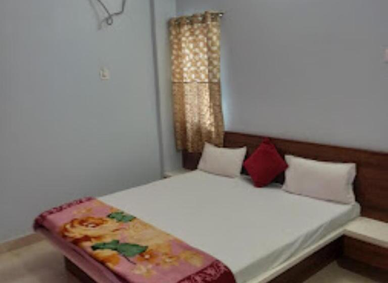 Номер Стандарт, Adiraj Palace And Lodging, Shani Shingnapur