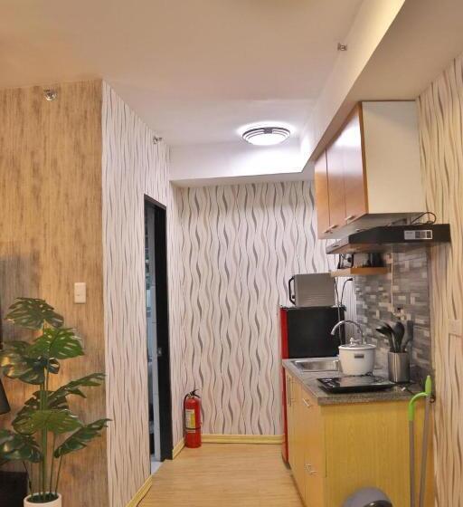 家庭间, Mesaverte Residences
