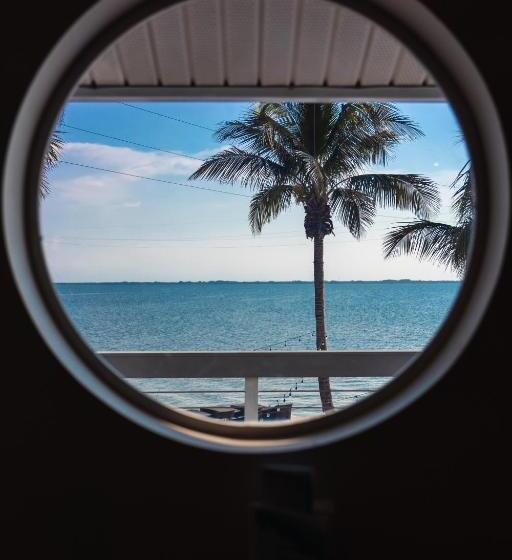 침실 1개 발코니 아파트, Banana River Resort