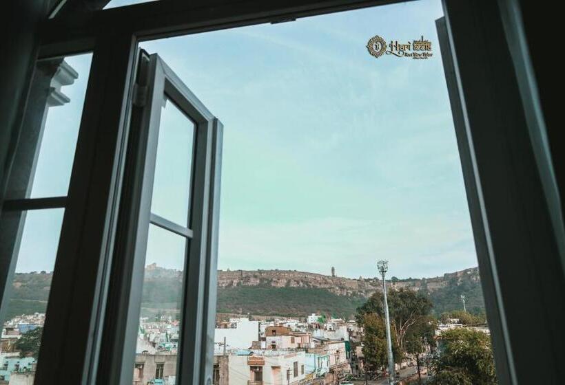 Номер Deluxe с Видом, Hari Leela Fort View Palace