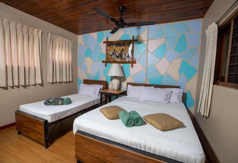 Economy Triple Room, Udawalawa Safari Village