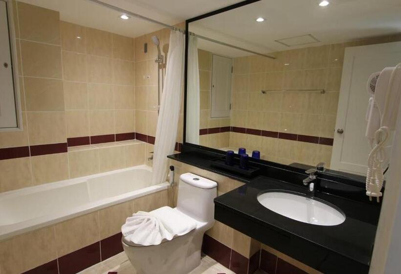 اتاق لوکس, Coco Beach Hotel Jomtien Pattaya