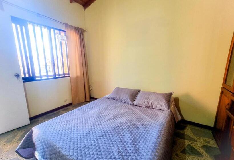 Номер Стандарт Совместная Ванная, Hostal   Casa Rionegro
