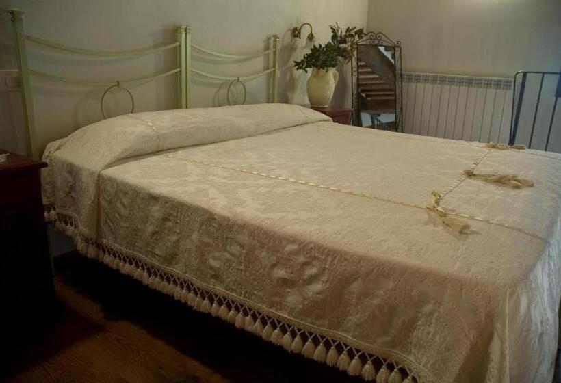 Апартаменты Дюплекс 1 Спальня, Agriturismo La Burraia Vicino A San Gimignano