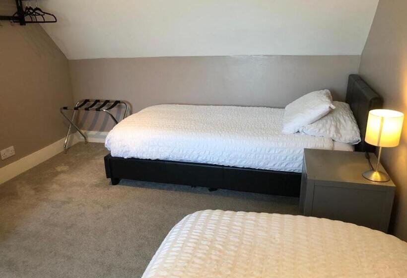 غرفة قياسية مطلّة علي البحيرة, The Old Post Office House Bnb