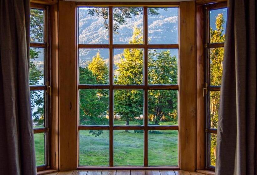Номер Стандарт Трехместный, Andes Lodge, Puelo Patagonia