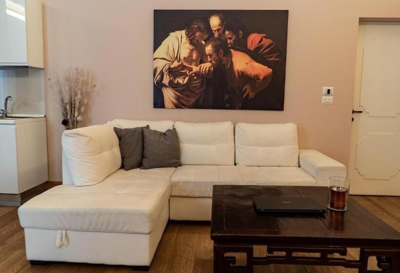 آپارتمان 1 خوابه با بالکن, Duca Di Sarro Le Suites