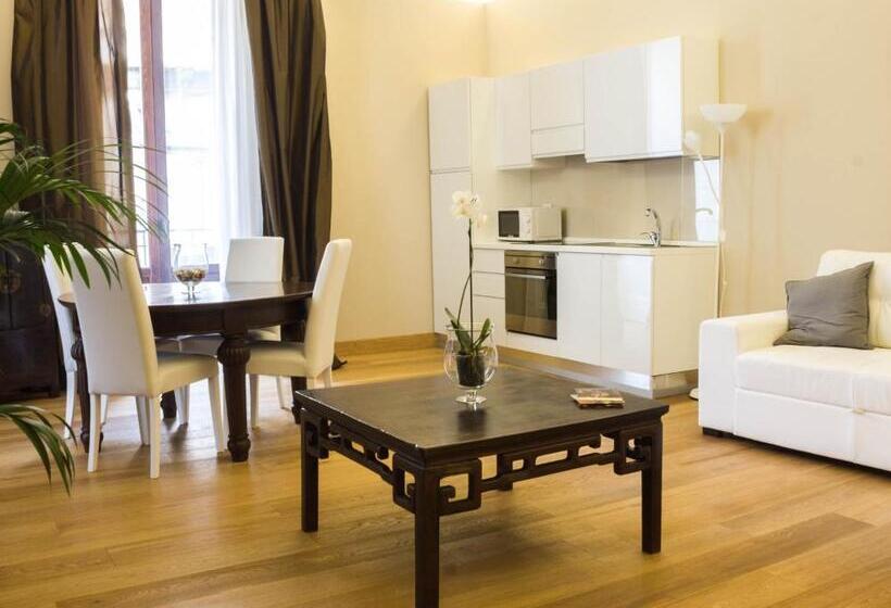 آپارتمان 1 خوابه با بالکن, Duca Di Sarro Le Suites