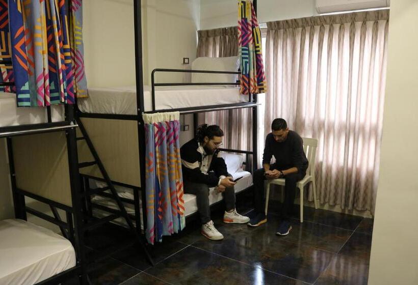 تختخواب در اتاق مشترک, Amman Trail Hostel