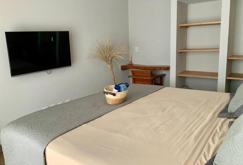 غرفة قياسية سرير كينج, La Maison Loosaï  σlégance Avec Tv Sans Alcool