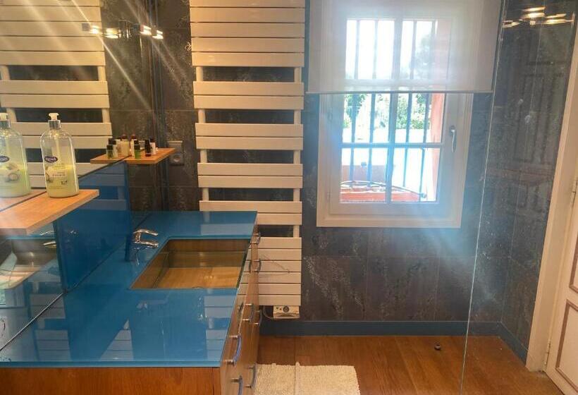 Номер Deluxe, L’hacienda Francesa