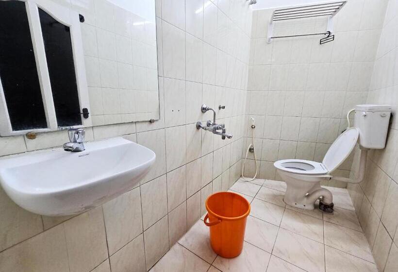 Номер Deluxe, The Sea Walk Beachside Serinity