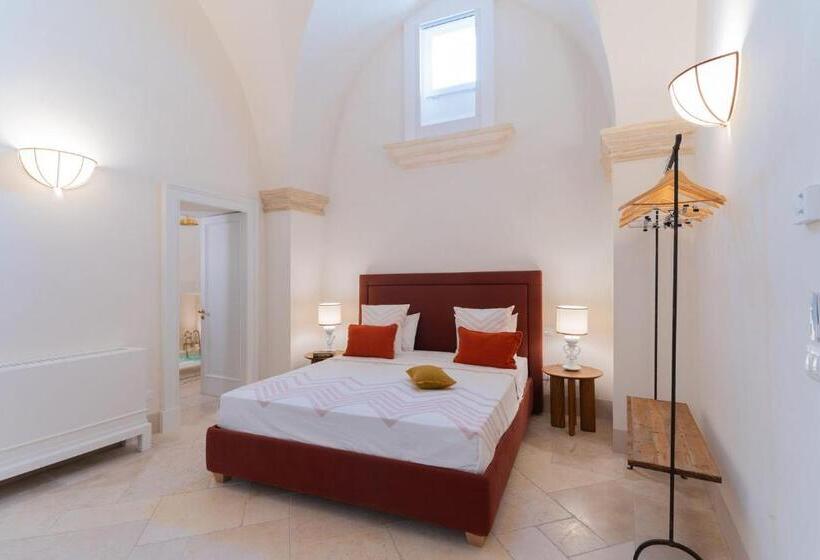 Люкс, Palazzo Matteo