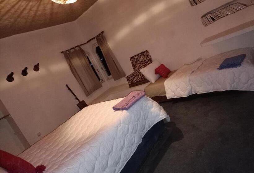 스탠다드 트리플 룸, Riad Ocean Beach Douira