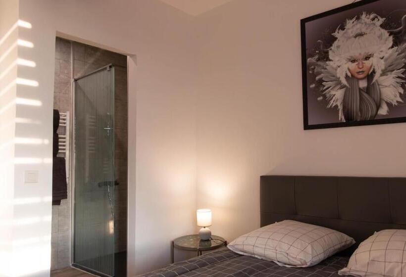 Номер Стандарт, La Chambre De L Ange