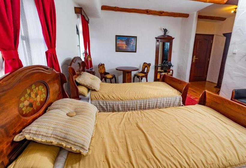 اتاق استاندارد, Etno Selo Stanišići Hotel Pirg