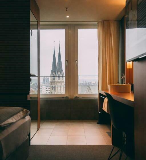 Номер Стандарт, Me And All Hotel Dusseldorf, By Hyatt