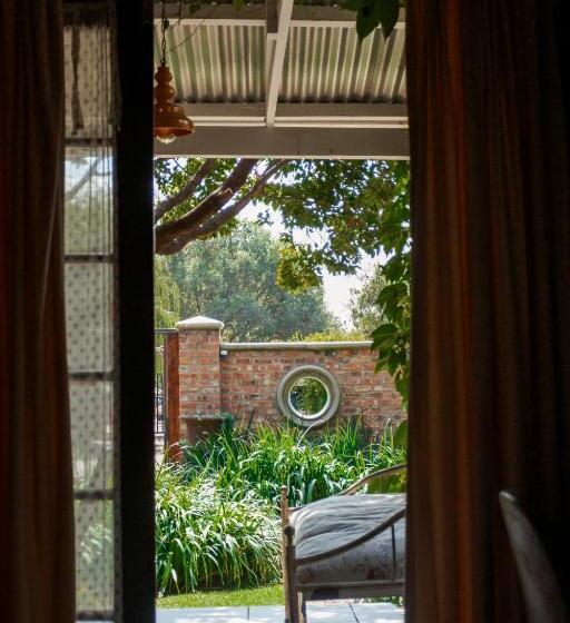 Семейный Номер, Town And Country Mpumalanga