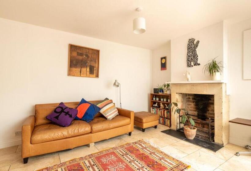 בית, חדר שינה 1, Guestready   A Bohemian Home In Bath