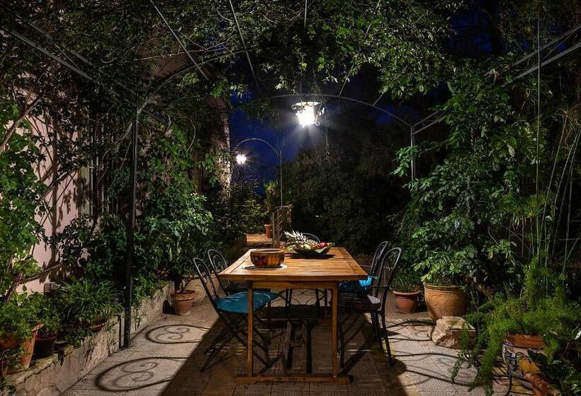 Номер Стандарт с Террасой, Villa Maria Affittacamere